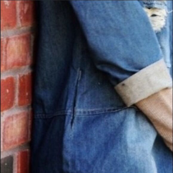 ‎Distressed Denim Jacket - Picture 13 of 16